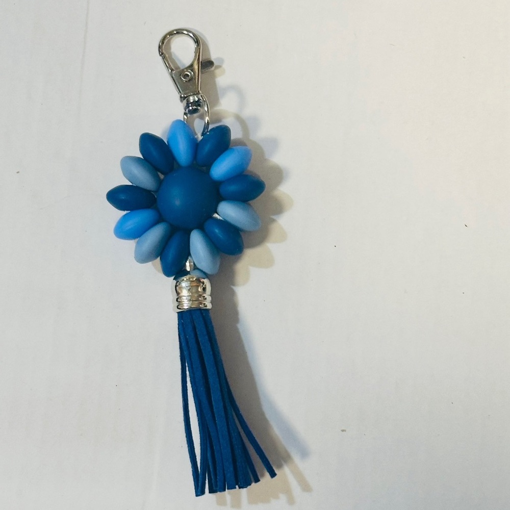Blue Flower Tassel Keychain